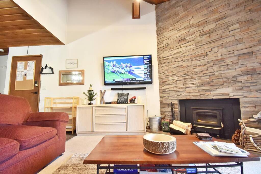 Holiday home Cozy At Canyon Lodge! Sleeps 8, A Walk To Canyon *
